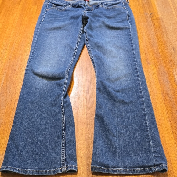 Arizona Jean Company Women 8 Short Blue Denim Boot Cut White Wash Jeans - Picture 1 of 15